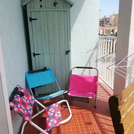 Front De Et Grande Piscine Pour Un Chic Et Cosy, En A En Roussillon, A 10 Minutes De Perpignan Apartman