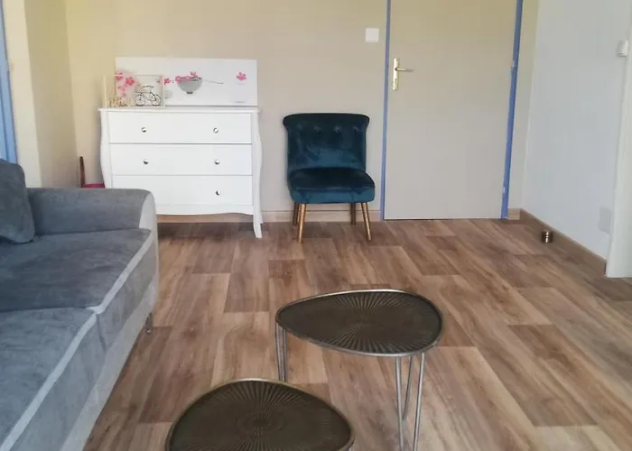Front De Et Grande Piscine Pour Un Chic Et Cosy, En A En Roussillon, A 10 Minutes De Perpignan * Canet-en-Roussillon