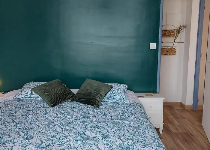 Front De Et Grande Piscine Pour Un Chic Et Cosy, En A En Roussillon, A 10 Minutes De Perpignan Lejlighed Canet-en-Roussillon