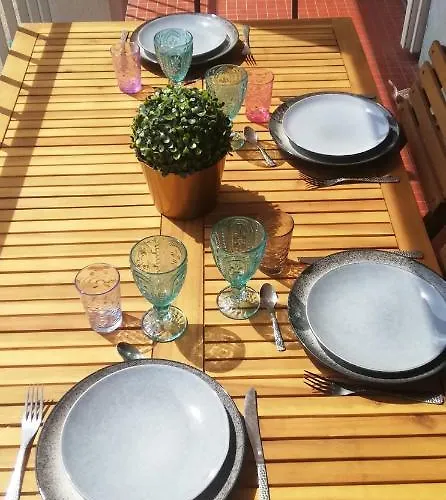 Front De Et Grande Piscine Pour Un Chic Et Cosy, En A En Roussillon, A 10 Minutes De Perpignan