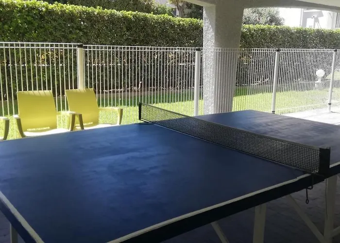Front De Et Grande Piscine Pour Un Chic Et Cosy, En A En Roussillon, A 10 Minutes De Perpignan *
